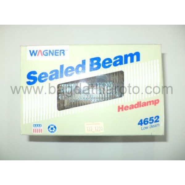 Atom far 12V 4652 (3 fişli) WAGNER 